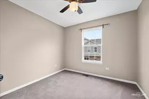 2951 Henley Ln, Naperville, IL 60540 - Photo 13