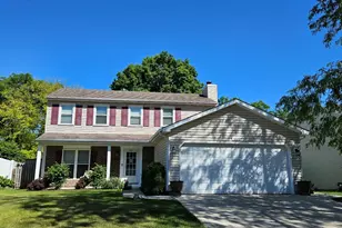 807 Kansas St, Carol Stream, IL 60188 - Photo 1