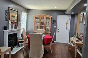 807 Kansas St, Carol Stream, IL 60188 - Photo 7