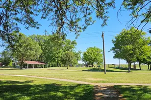 807 Kansas St, Carol Stream, IL 60188 - Photo 21