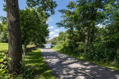 1736 S Washington Street #G33, Naperville, IL 60565 - Photo 25