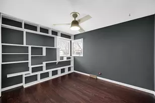661 W St Aubin Dr, Addison, IL 60101 - Photo 19