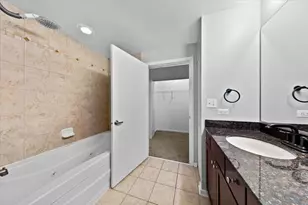 520 S State St, Chicago, IL 60605 - Photo 25