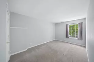 1303 Woodcutter Ln, Wheaton, IL 60189 - Photo 9