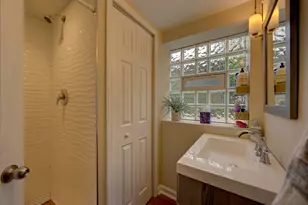 9809 S Albany Ave, Evergreen Park, IL 60805 - Photo 17