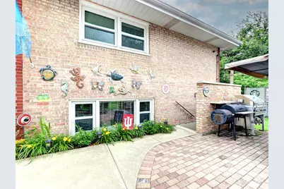 9809 S Albany Avenue, Evergreen Park, IL 60805 - Photo 25