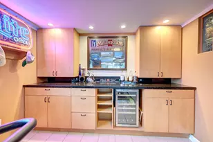 9809 S Albany Ave, Evergreen Park, IL 60805 - Photo 15