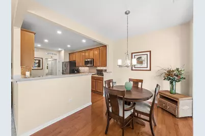 2787 Beacon Point Circle, Elgin, IL 60124 - Photo 11