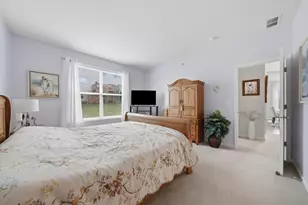 7050 Hidden Green Cir, Fox Lake, IL 60020 - Photo 11