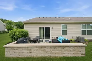 7050 Hidden Green Cir, Fox Lake, IL 60020 - Photo 17