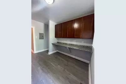 7307 S Bennett Avenue #3, Chicago, IL 60649 - Photo 9