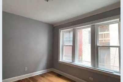 7307 S Bennett Avenue #3, Chicago, IL 60649 - Photo 3