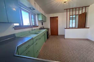 10315 Chaucer St, Westchester, IL 60154 - Photo 9