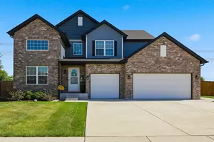 27329 W Deer Hollow Ln, Channahon, IL 60410 - Photo 1