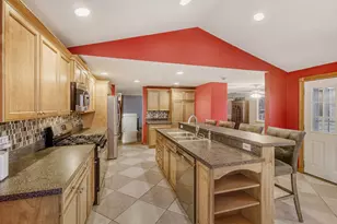 1413 Weyers Ct, Schaumburg, IL 60193 - Photo 9