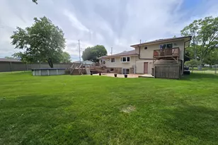 1413 Weyers Ct, Schaumburg, IL 60193 - Photo 33