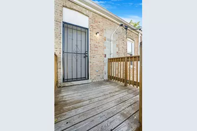 6438 S Eberhart Avenue #2, Chicago, IL 60637 - Photo 15