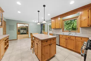 6N115 Riverside Dr, Saint Charles, IL 60174 - Photo 13