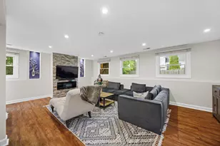 791 Thompson Blvd, Buffalo Grove, IL 60089 - Photo 13