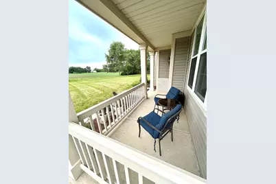 16422 Crescent Lake Court, Crest Hill, IL 60403 - Photo 3