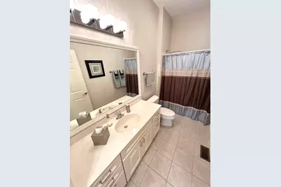 16422 Crescent Lake Court, Crest Hill, IL 60403 - Photo 11