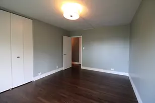 7061 N Kedzie Ave, Chicago, IL 60645 - Photo 11