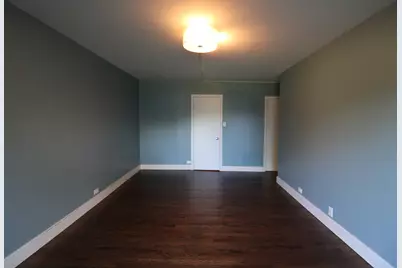 7061 N Kedzie Avenue #116, Chicago, IL 60645 - Photo 5