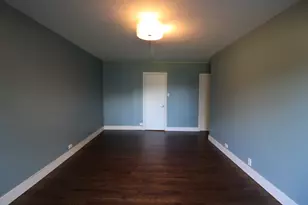 7061 N Kedzie Ave, Chicago, IL 60645 - Photo 5