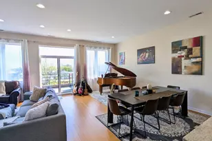 2642 W Chicago Ave, Chicago, IL 60622 - Photo 3