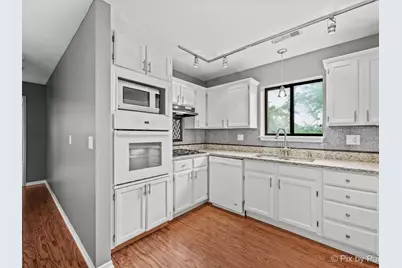 2226 Abbeywood Drive #F, Lisle, IL 60532 - Photo 9
