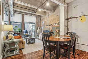 400 W Ontario St, Chicago, IL 60654 - Photo 5