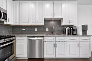 1608 E Clayton Ct, Arlington Heights, IL 60004 - Photo 7