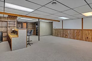 904 Obrien St, Harvard, IL 60033 - Photo 23