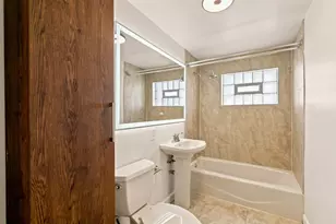 1727 E 74th St, Chicago, IL 60649 - Photo 15