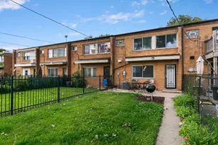 1727 E 74th St, Chicago, IL 60649 - Photo 19