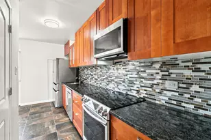 1727 E 74th St, Chicago, IL 60649 - Photo 5