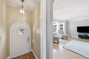 6653 N Oketo Ave, Chicago, IL 60631 - Photo 5