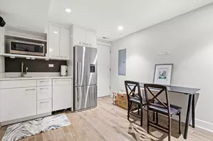 2113 N Clark St, Chicago, IL 60614 - Photo 21