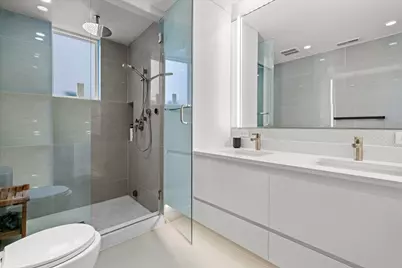 2113 N Clark Street, Chicago, IL 60614 - Photo 13