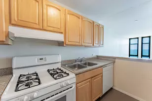 6700 S South Shore Dr, Chicago, IL 60649 - Photo 15