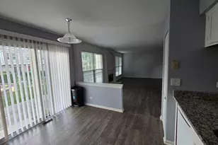 4793 Amber Cir, Hoffman Estates, IL 60192 - Photo 7