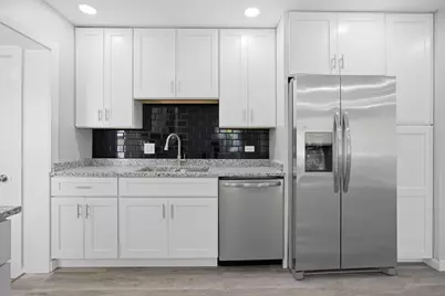 139 Birch Street, Carpentersville, IL 60110 - Photo 7