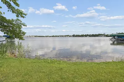 410 Morning Star Lane, Wauconda, IL 60084 - Photo 9