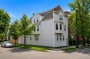 2925 N Damen Ave, Chicago, IL 60618 - Photo 1