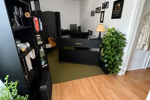 2925 N Damen Ave, Chicago, IL 60618 - Photo 11
