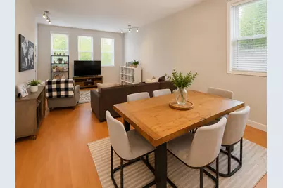 2925 N Damen Avenue, Chicago, IL 60618 - Photo 3