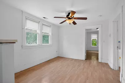 1015 Glenn Drive, North Chicago, IL 60064 - Photo 11