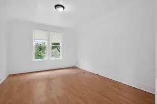 1015 Glenn Dr, North Chicago, IL 60064 - Photo 13
