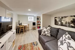 4831 W Winnemac Ave, Chicago, IL 60630 - Photo 27