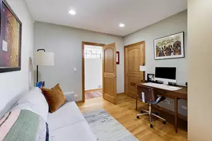 4831 W Winnemac Ave, Chicago, IL 60630 - Photo 13
